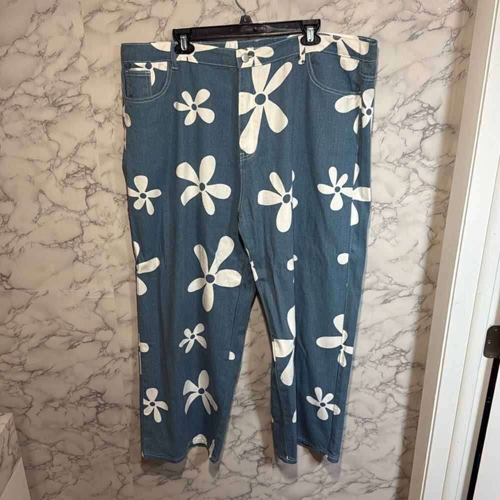 NEW Baevely Flower Jeans Size 3XL